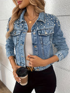 Dam jeansjacka med pärldekoration, ljusblå denim